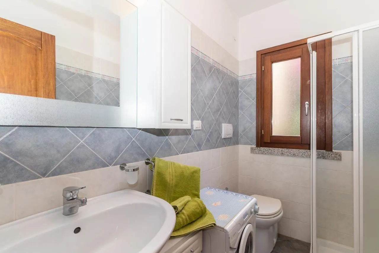 Appartamento Con Piscina 03 Trinità dʼAgultu Italien